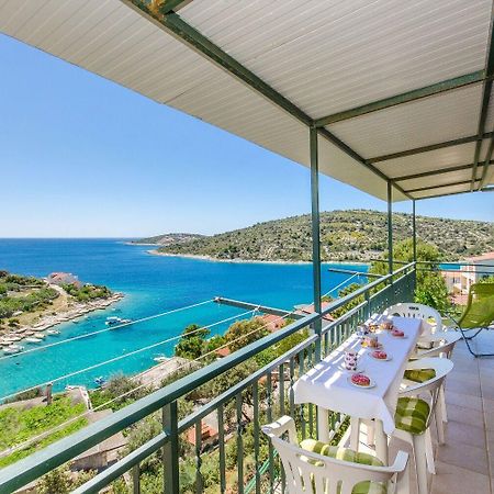 Apartments Bosiljka - By The Sea Sevid Exterior photo