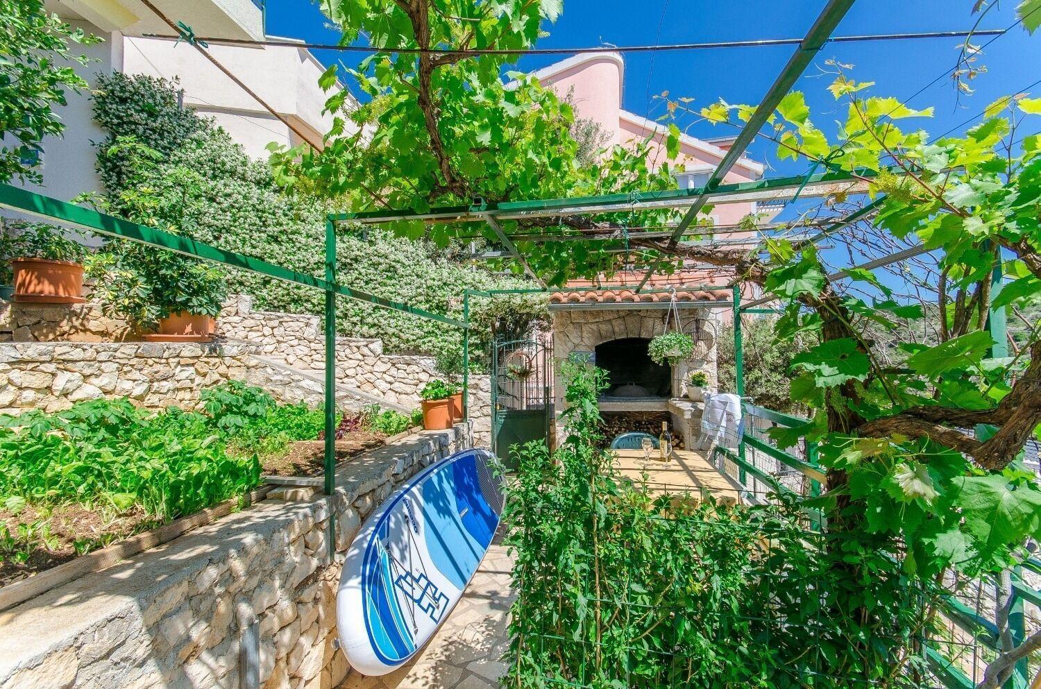 Apartments Bosiljka - By The Sea Sevid Exterior photo