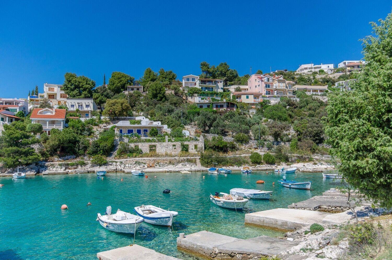 Apartments Bosiljka - By The Sea Sevid Exterior photo