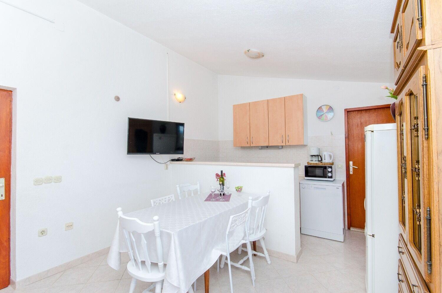 Apartments Bosiljka - By The Sea Sevid Exterior photo
